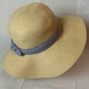 LOFT Cream Sun Hat with Blue Striped Ribbon Bow – One Size